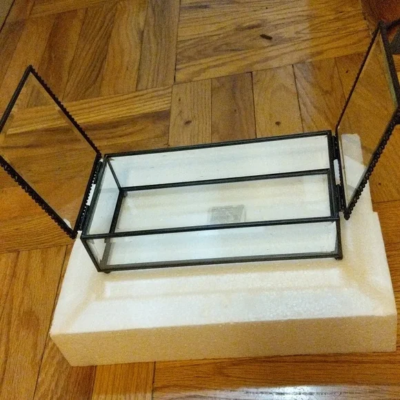 Lenox Glass Jewelry box - Picture 3 of 7